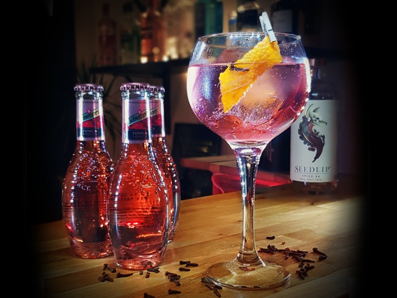 Clove Hibiscus Tonic